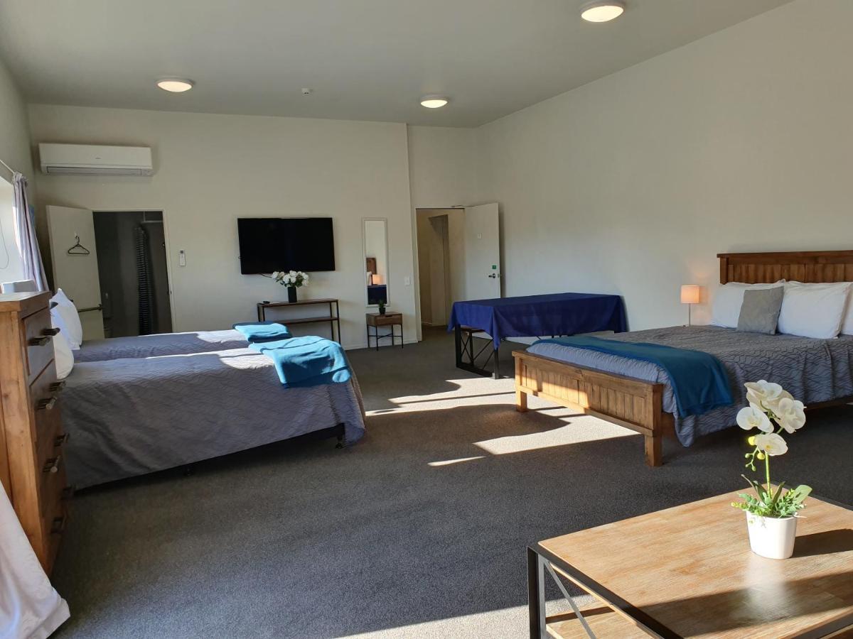 Pukaki Air Lodge Туизъл Екстериор снимка